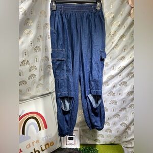 Women's Blue Cropped Cargo Jeans